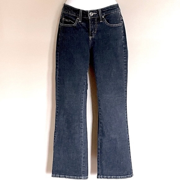 Like New Lee Slender Secret Jeans - Picture 3 of 5